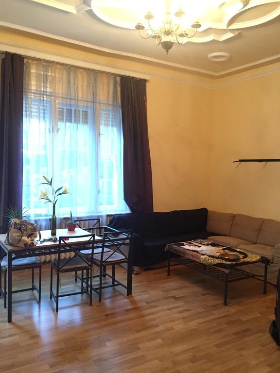 Hotel Rose Valley بودابست المظهر الخارجي الصورة